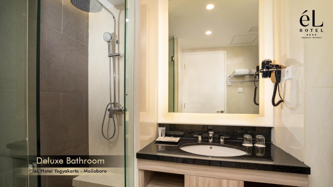 El Hotel Yogyakarta Malioboro Εξωτερικό φωτογραφία